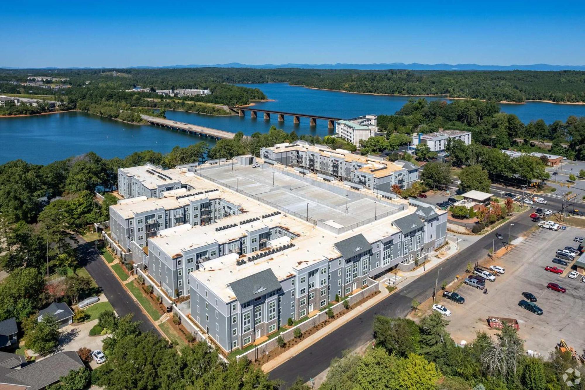 Dockside On Lake Hartwell Near Dt Fun Amenities Clemson Exterior photo